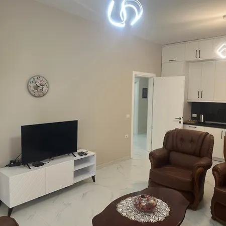 Roy Iii ,new Location * Durrës